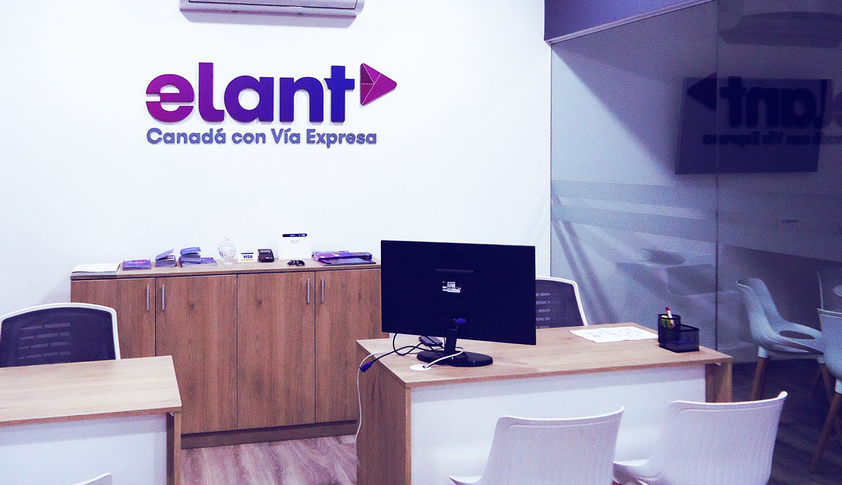 Grupo Lar Elant logotipo corporeo 3D brandeo de oficina caseta de ventas lima peru