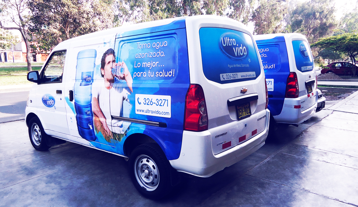 Ultra vida Revestimiento vehicular rotulación vehicular vinilo impreso Brandeo vehicular lima peru